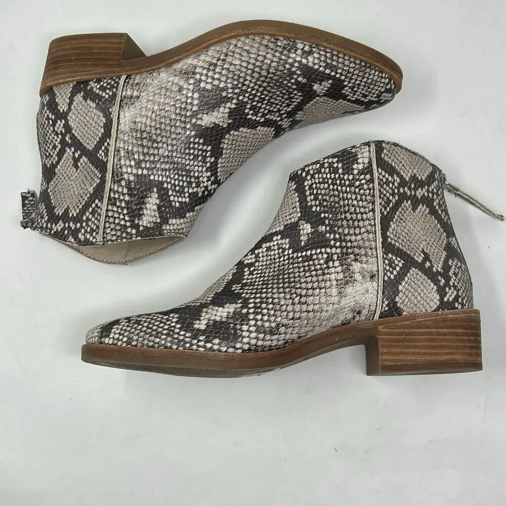 Dolce Vita Tavin Faux Snakeskin Ankle Boot Sz 8.5 Back Zip Block Heel Bootie